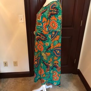 LuLaRoe Dresses - LuLaRoe Medium Carly LuLaRoe Dresses - LuLaRoe Medium Carly